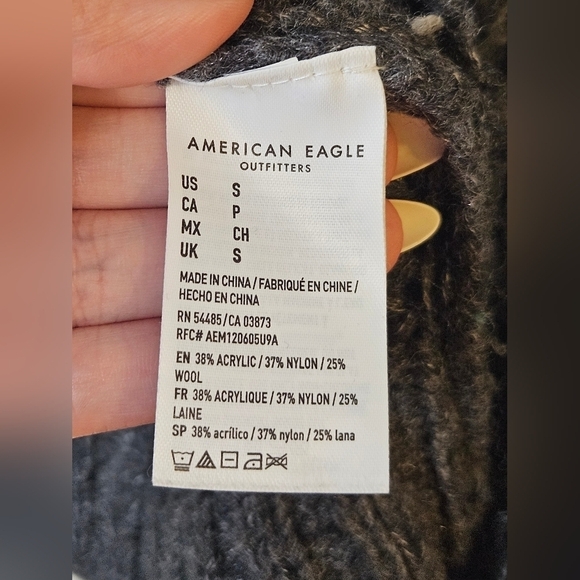 0016 American Eagle Striped White Pink Grey Pullover Wool Sweater Cozy Size S - Picture 5 of 5